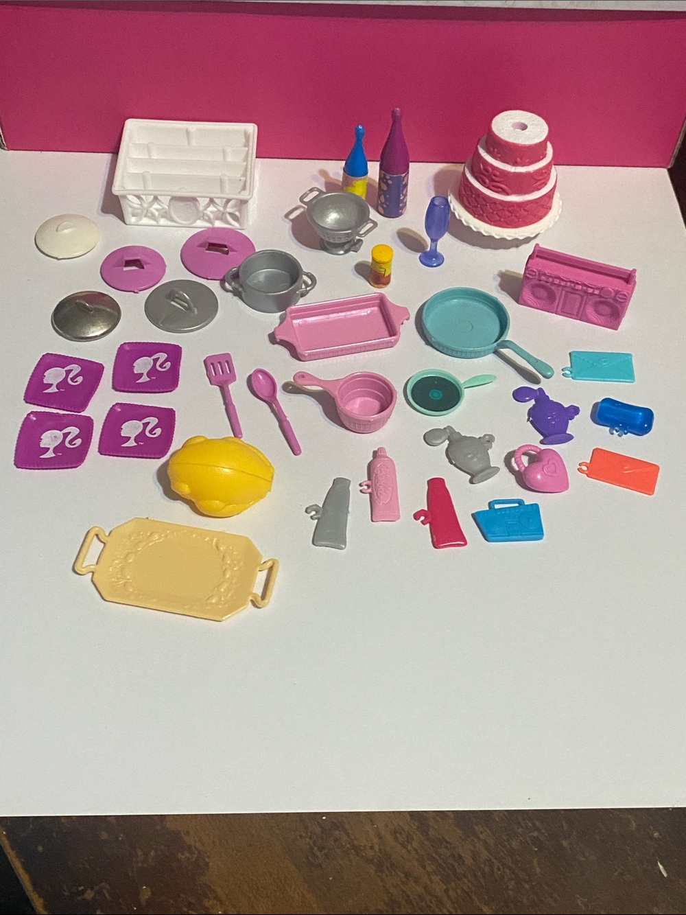 Barbie Kitchen Accessories lot